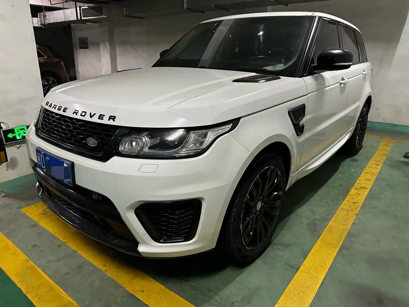 Land Rover Range Rover Sport 2017 3.0 SC V6 SE