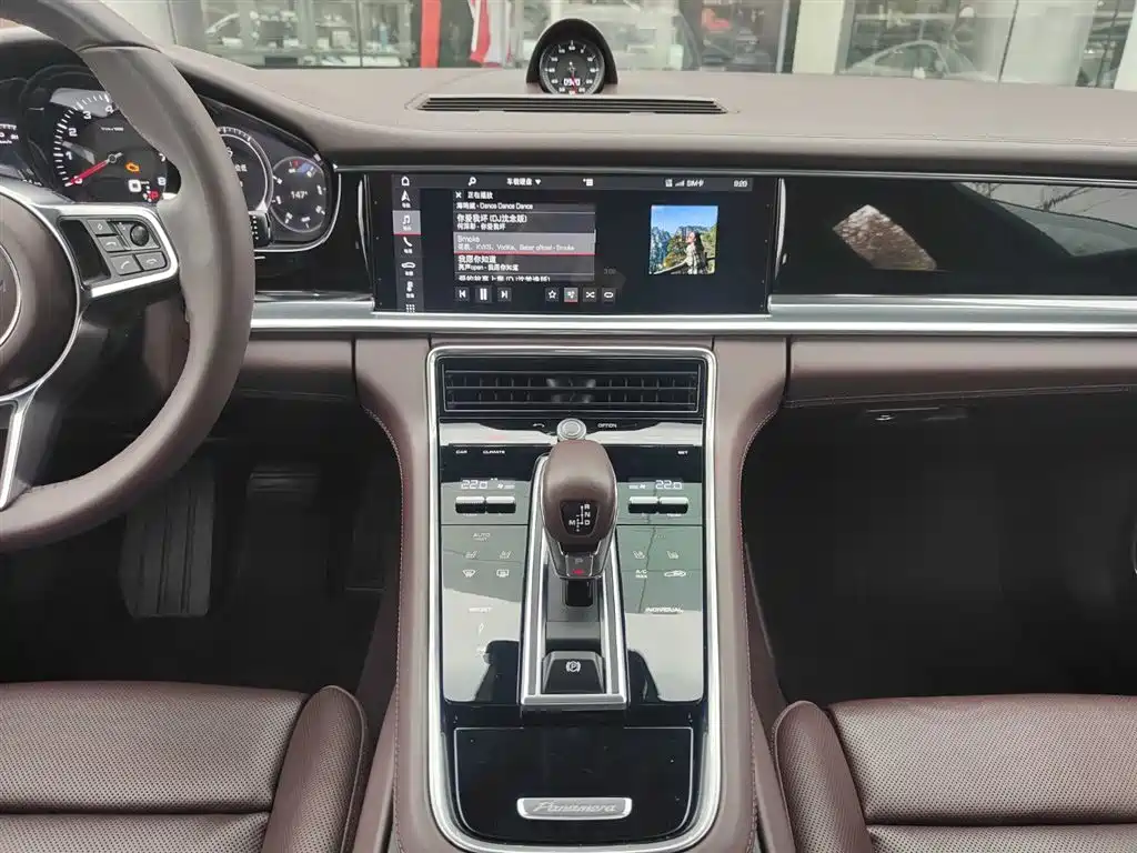 Porsche Panamera 2019 Panamera 2.9T фото 10