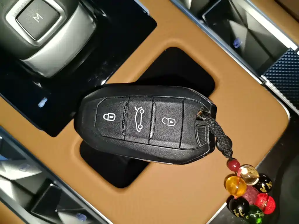 DS 7 2019 2018 45THP Rivoli Pioneer Edition