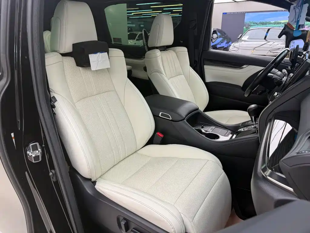 Lexus LM 2020 2020 300h Seven-Seater Elegance Edition