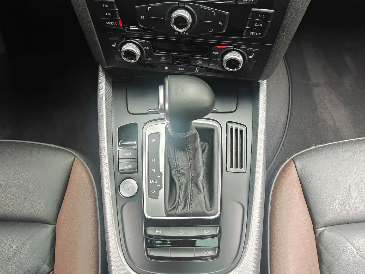 Audi Q5 2017 Plus 40 TFSI Technology фото 22