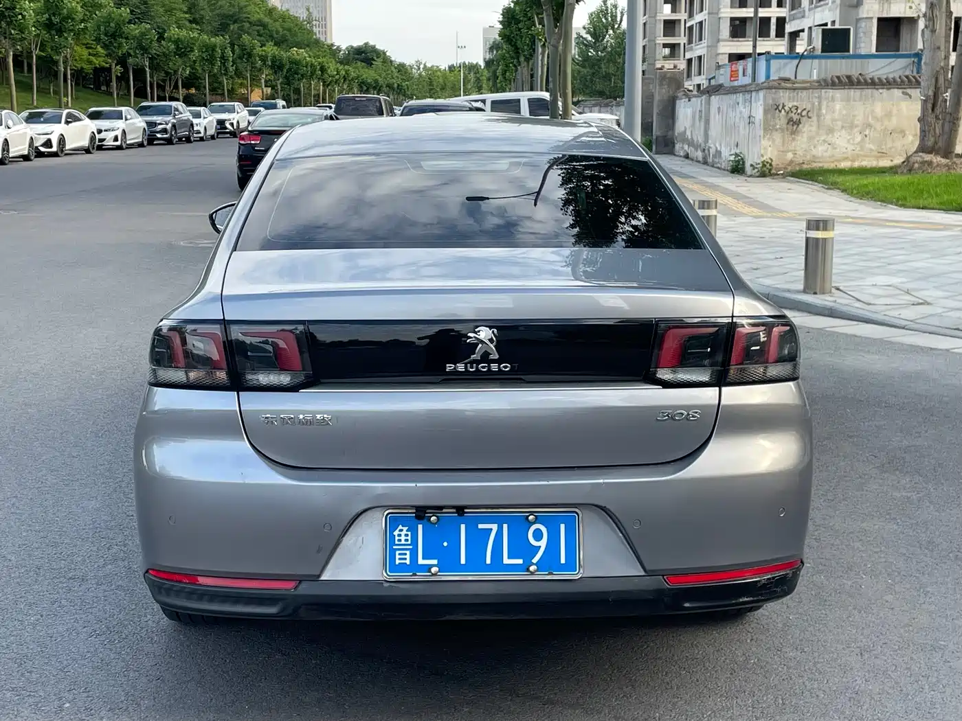 Peugeot 308 2016 1.6L Automatic Luxury фото 7