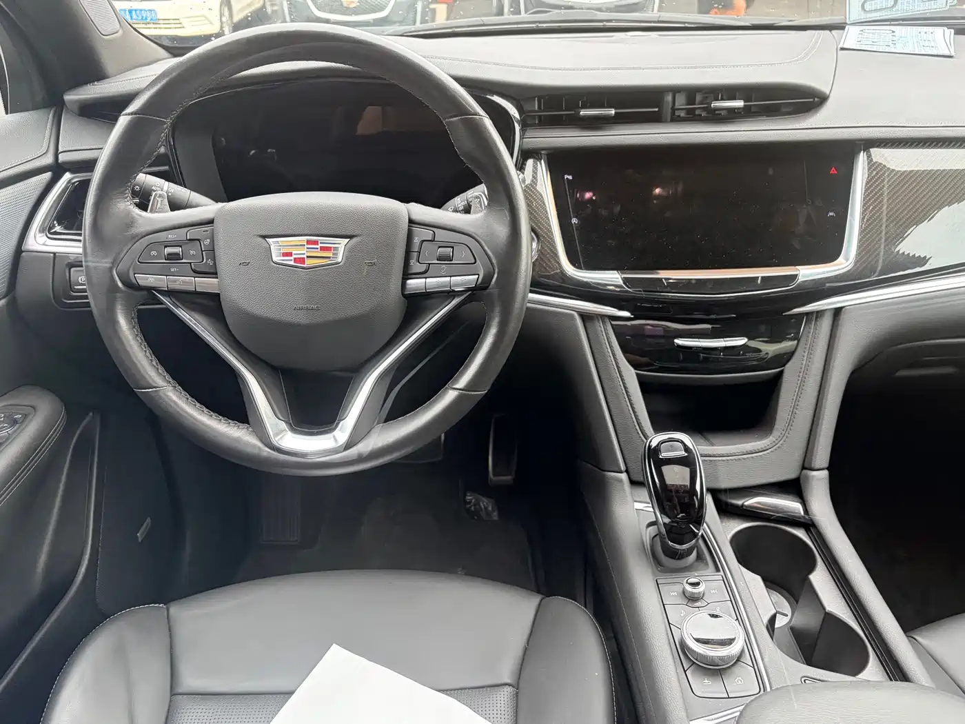 Cadillac XT6 2024 2025 2.0T 6-Seater AWD Executive Black Label Edition