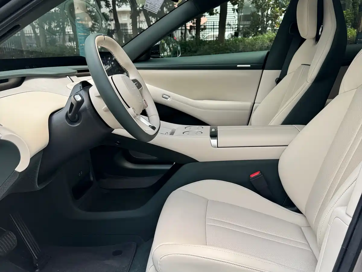 XIAOMI CAR XIAOMI YU7