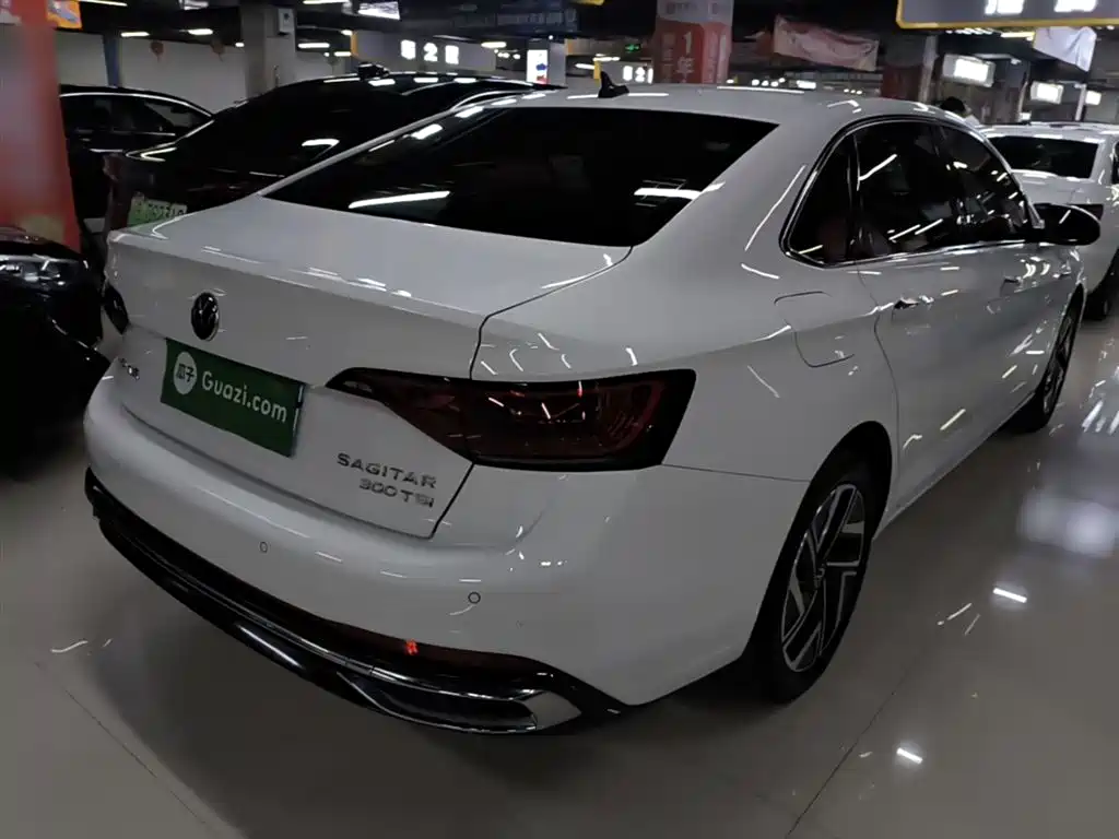 Volkswagen Sagitar 2025 300TSI DSG Surpass Edition фото 7