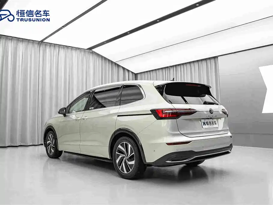 Volkswagen Viloran 2020 2020 330TSI Luxury Edition