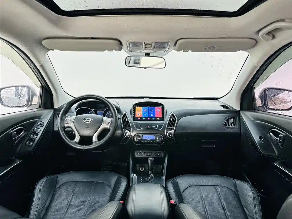 Hyundai Beijing Hyundai ix35 2013 2.0L Auto 2WD Smart GLS China IV фото 15