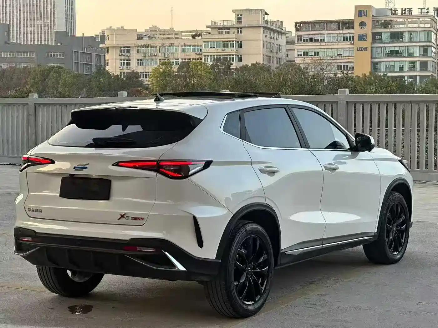 CHANGAN X5 PLUS