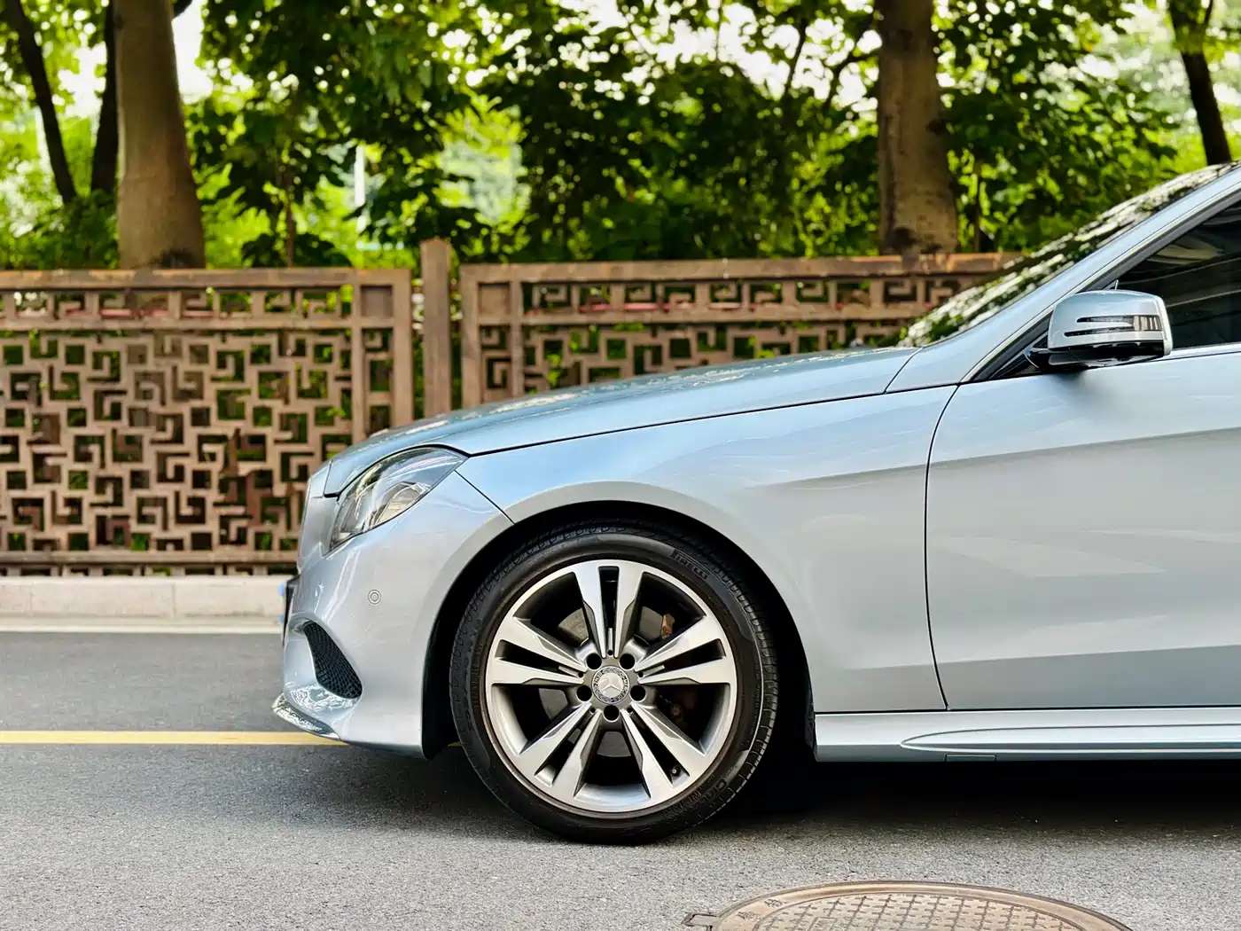 Mercedes-Benz E-Class 2015 Facelift E 260 L Sport фото 11