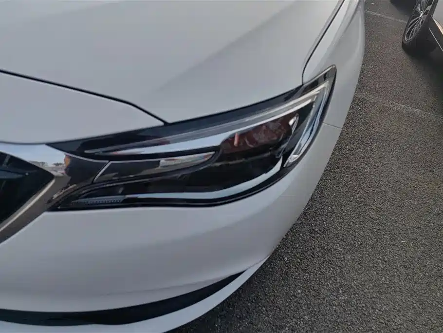 Buick Excelle 2021 Exemplar 1.5L Auto Elite фото 5