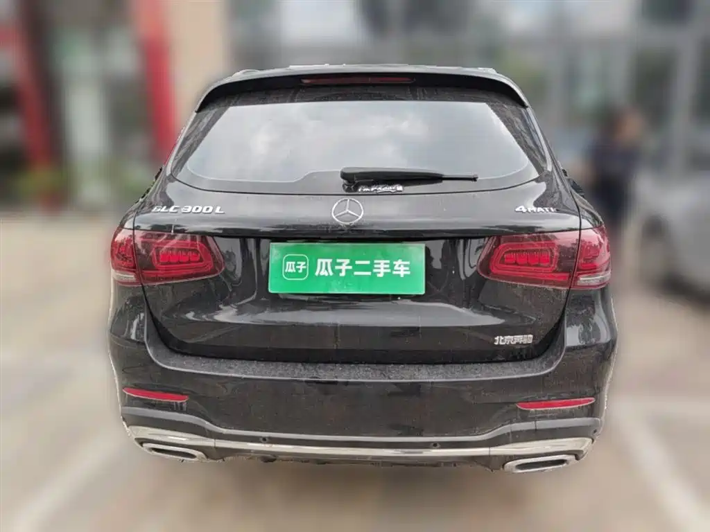 Mercedes-Benz GLC 2020 GLC 300 L 4MATIC Luxury фото 3