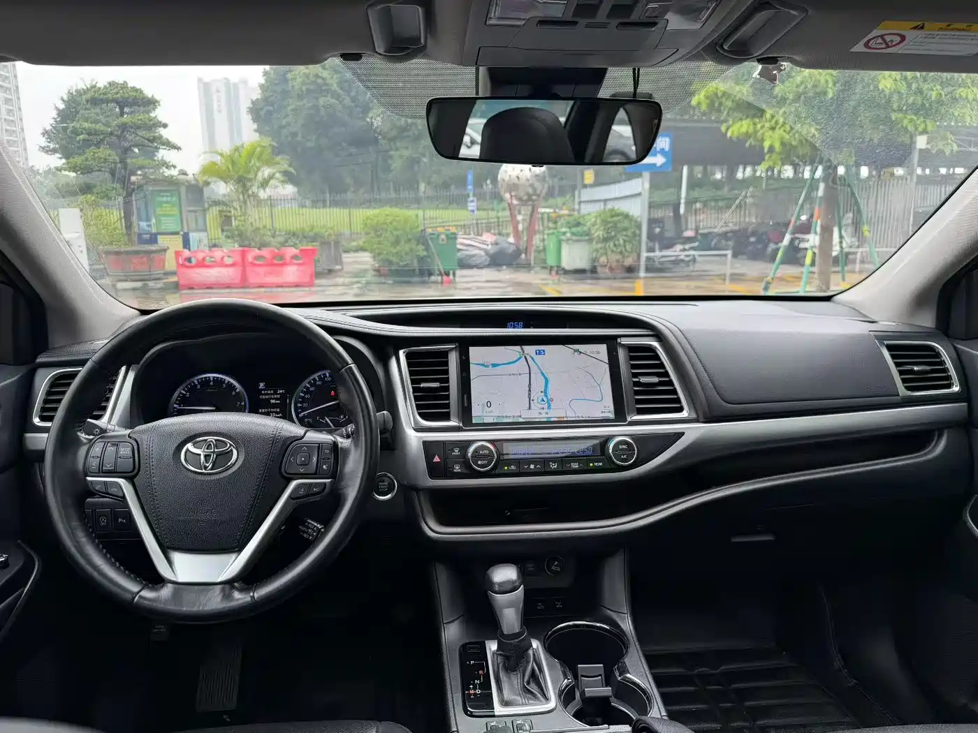 Toyota Highlander 2018 2.0T 4WD Premium 7-seater (China V) фото 7