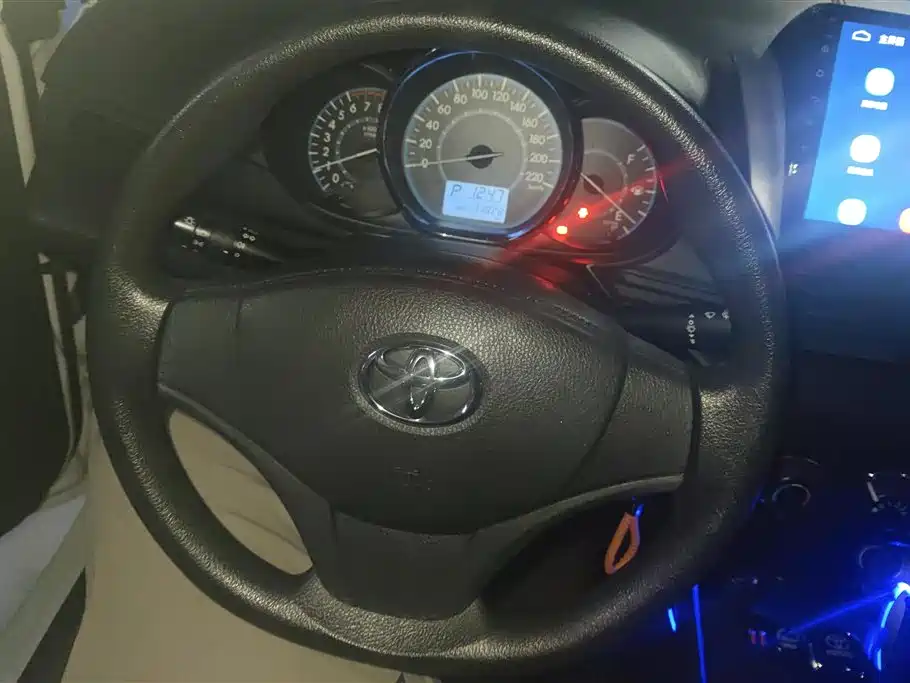Toyota Vios 2014 1.3L Automatic Stylish Edition фото 15