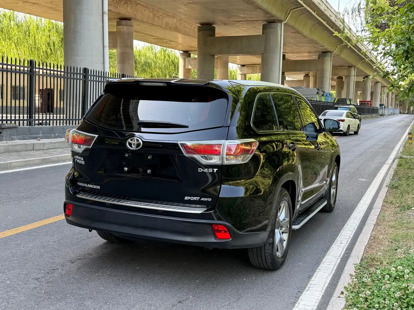 Toyota Highlander 2015 2.0T AWD Luxury Edition 7-seater фото 10