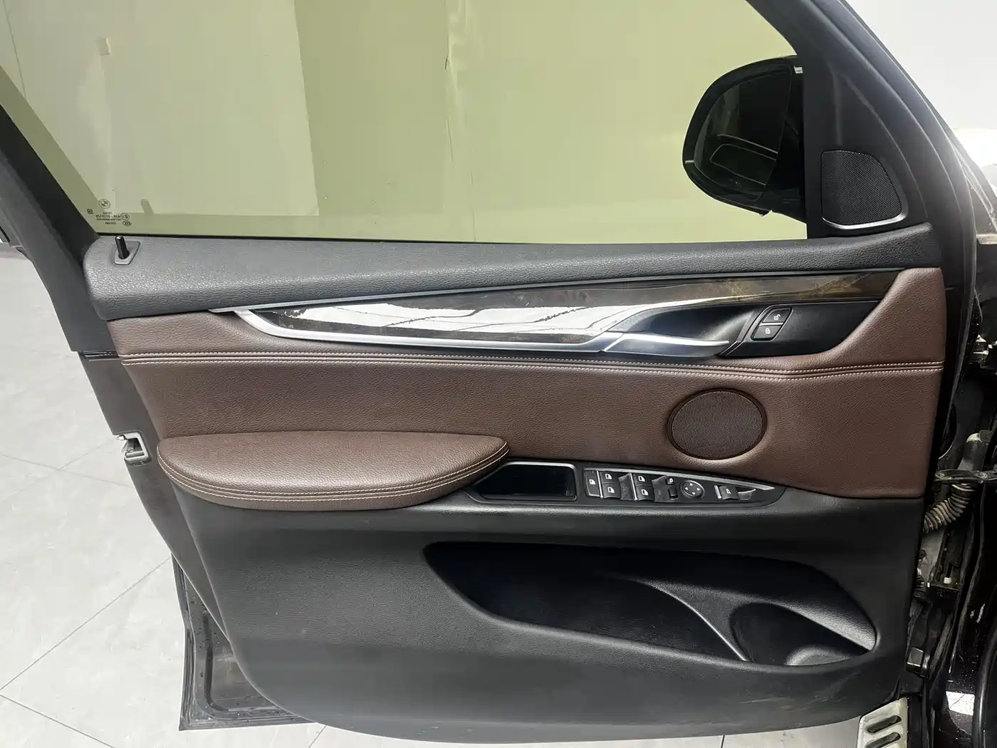 BMW X5 (Import) 2018 xDrive28i фото 9
