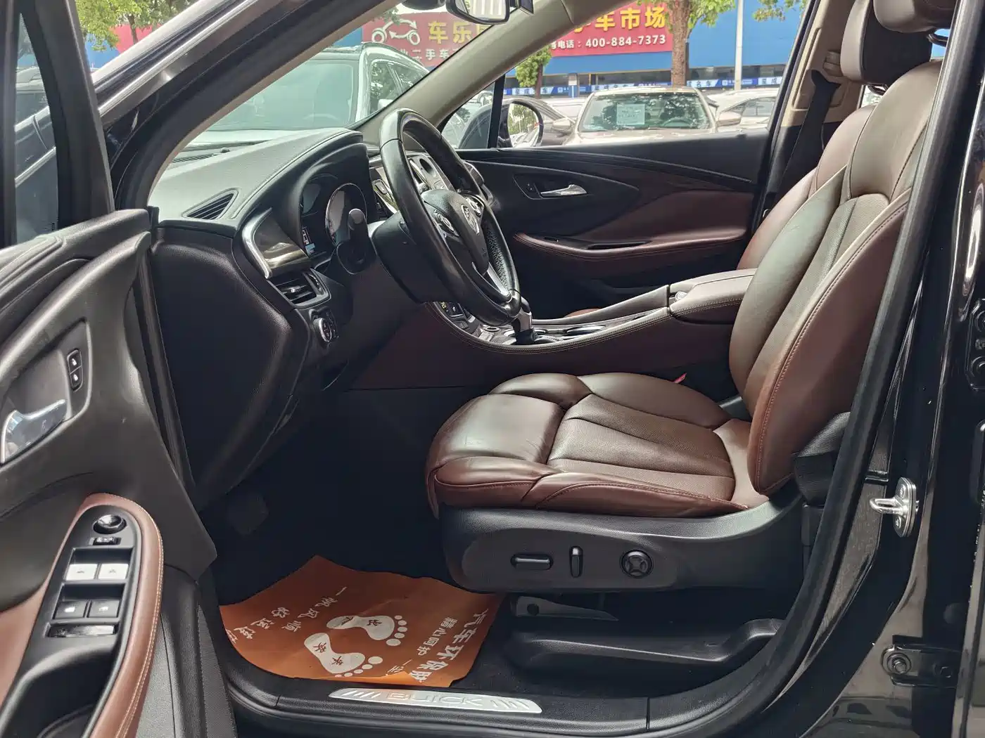 Photo 6 - Buick Envision Plus