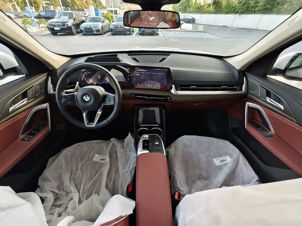 BMW X1 2026 2026 Model Year xDrive25Li X Design Package