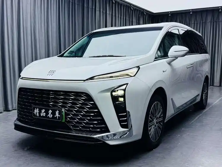 BUICK GL8 NEW ENERGY