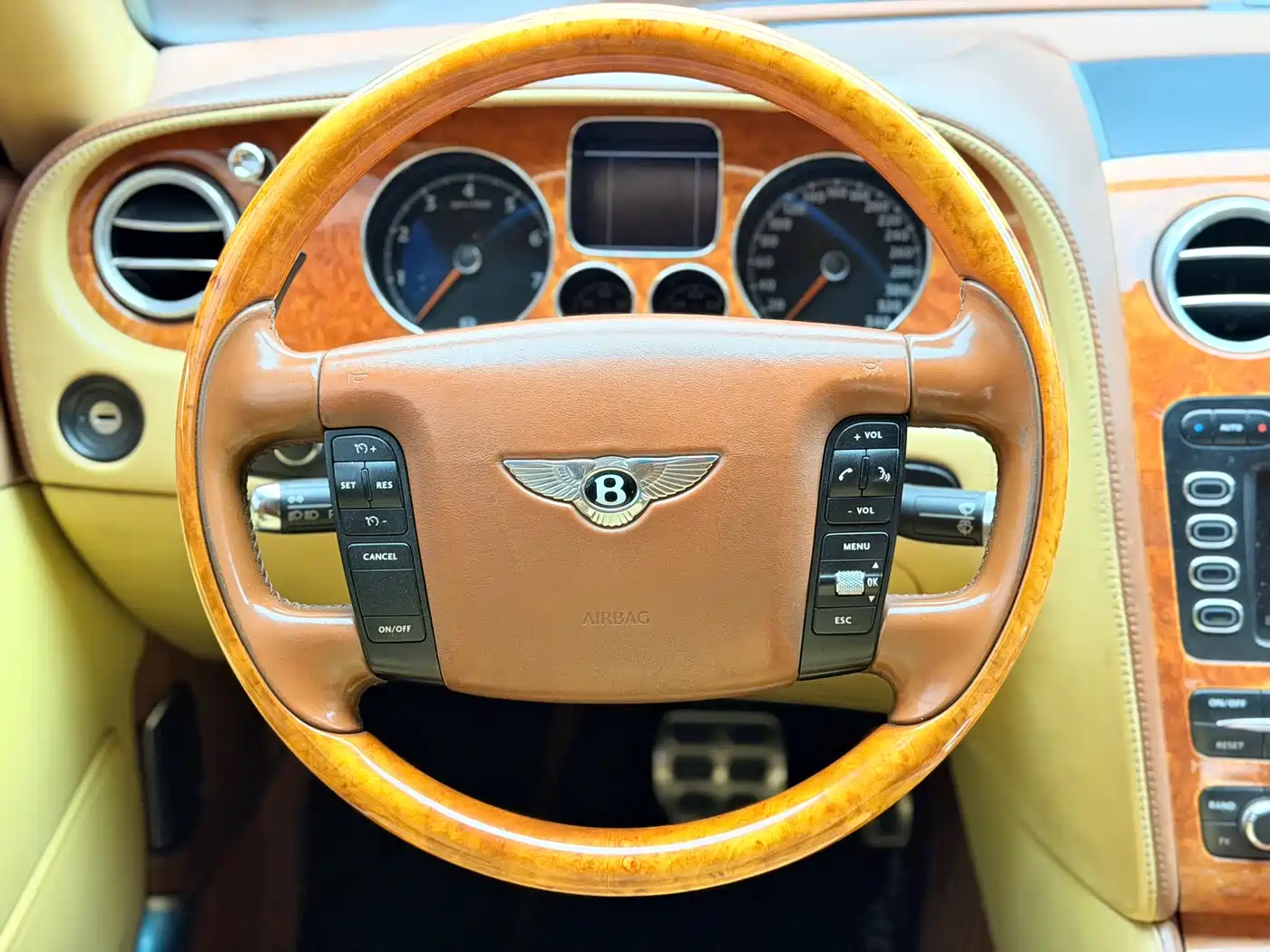 Bentley Flying Spur 2007 2005 6.0T Standard Model