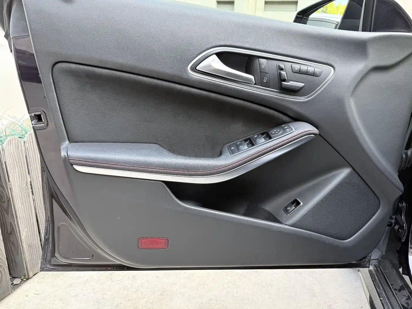 Mercedes-Benz CLA (Import) 2015 CLA 220 4MATIC фото 11