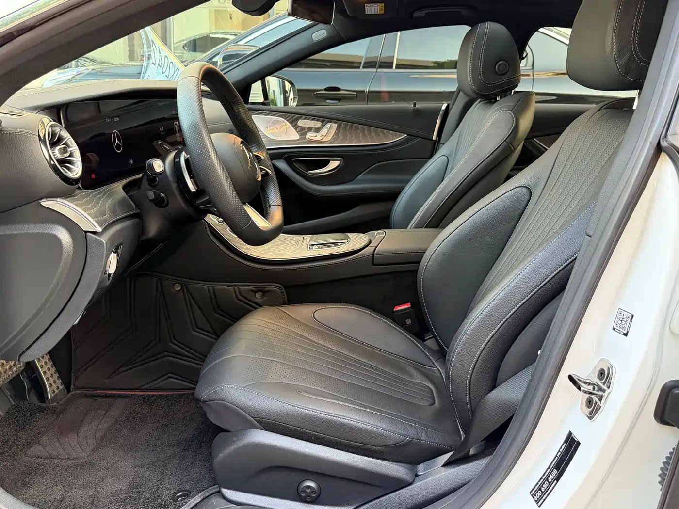 Mercedes-Benz CLS 2023 Facelift CLS 300 Luxury фото 14