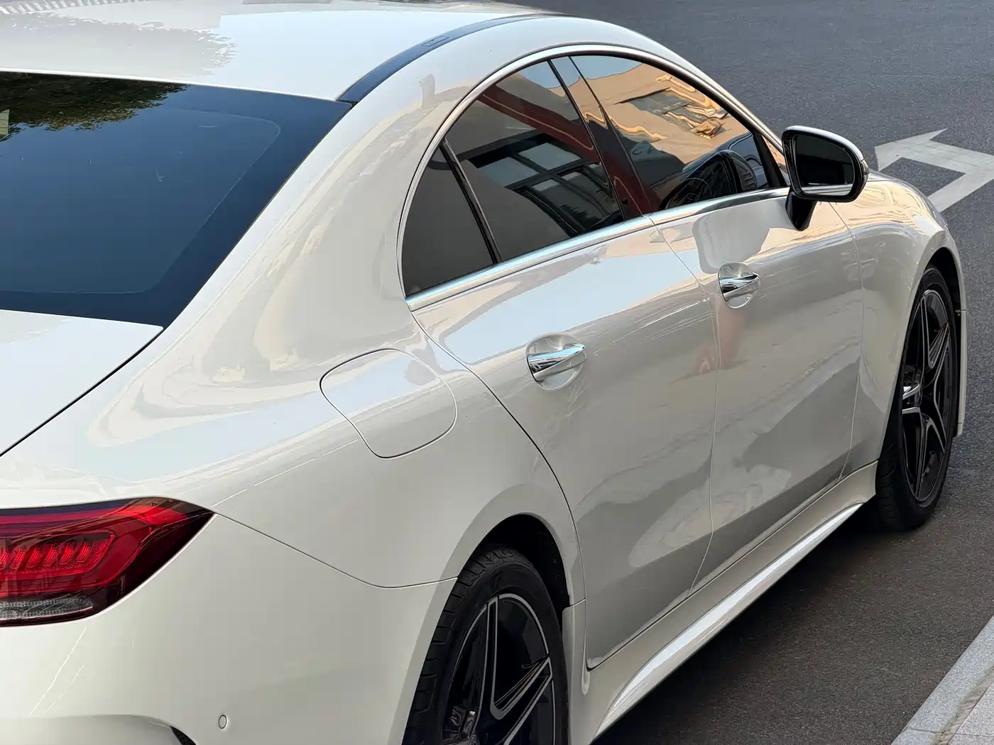 Mercedes-Benz CLS 2023 Facelift CLS 300 Luxury фото 3