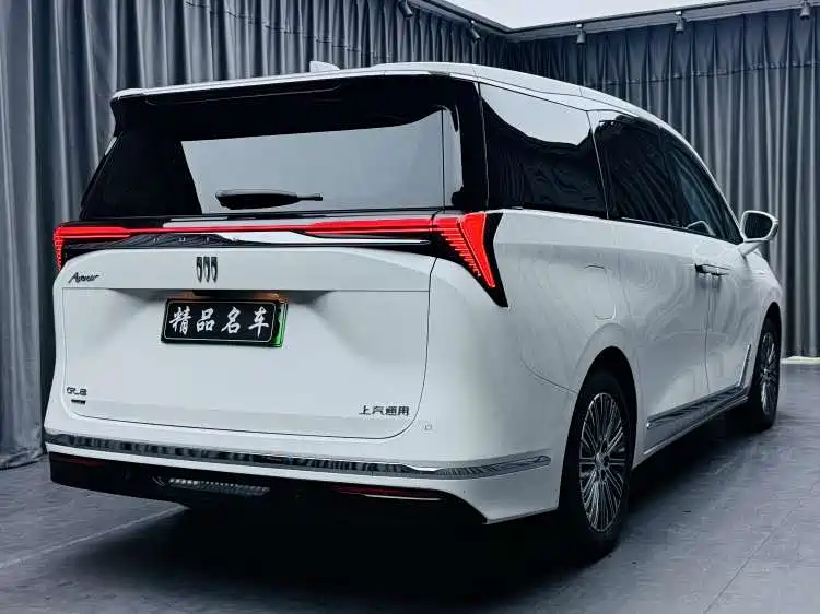 BUICK GL8 NEW ENERGY