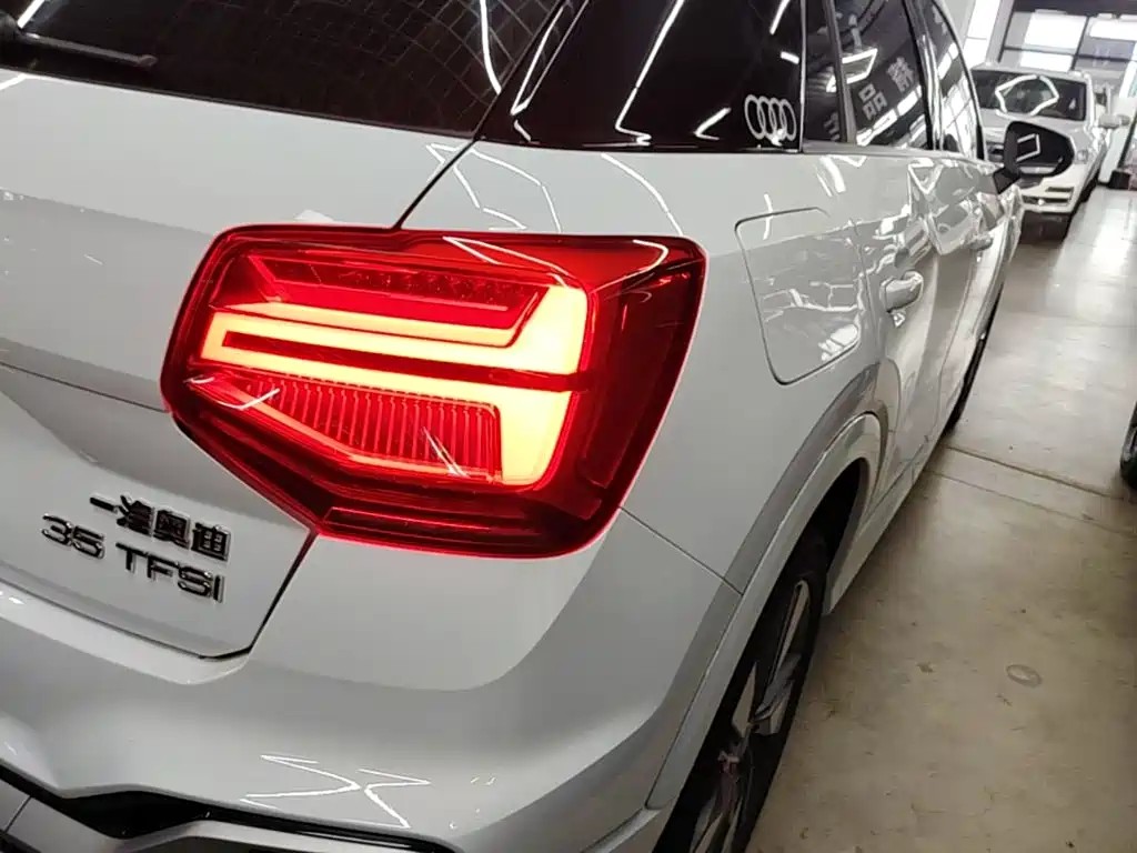 Audi Q2L 2025 2025 35TFSI Fashion Dynamic