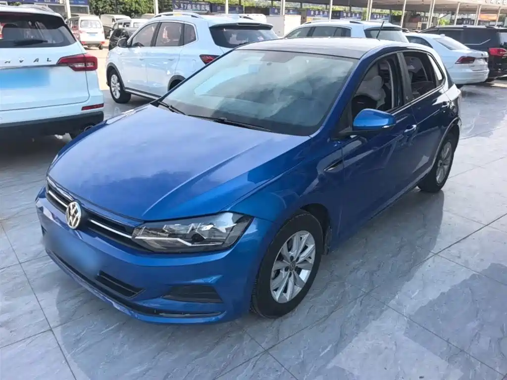 Volkswagen Polo 2019 Plus 1.5L Automatic Colorful Tech Edition фото 2