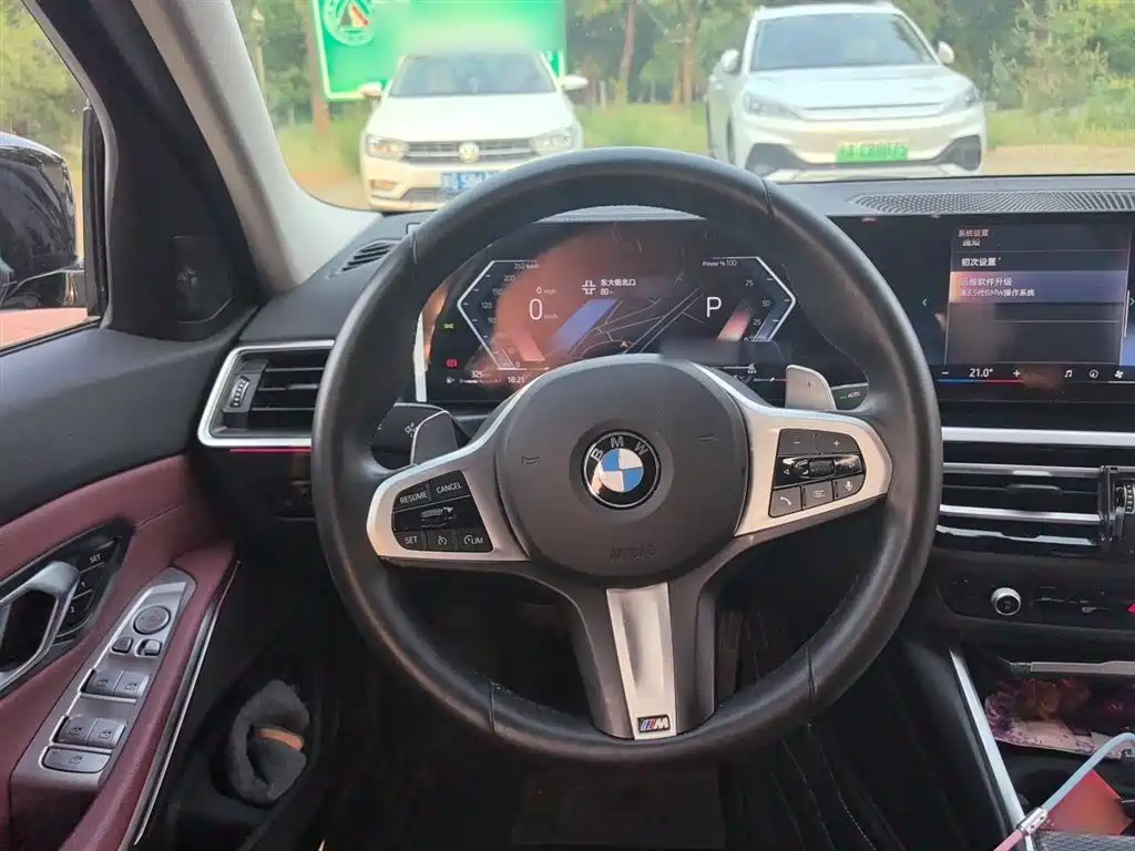 BMW 3 Series 2024 325Li M Sport Shadowline Package фото 11