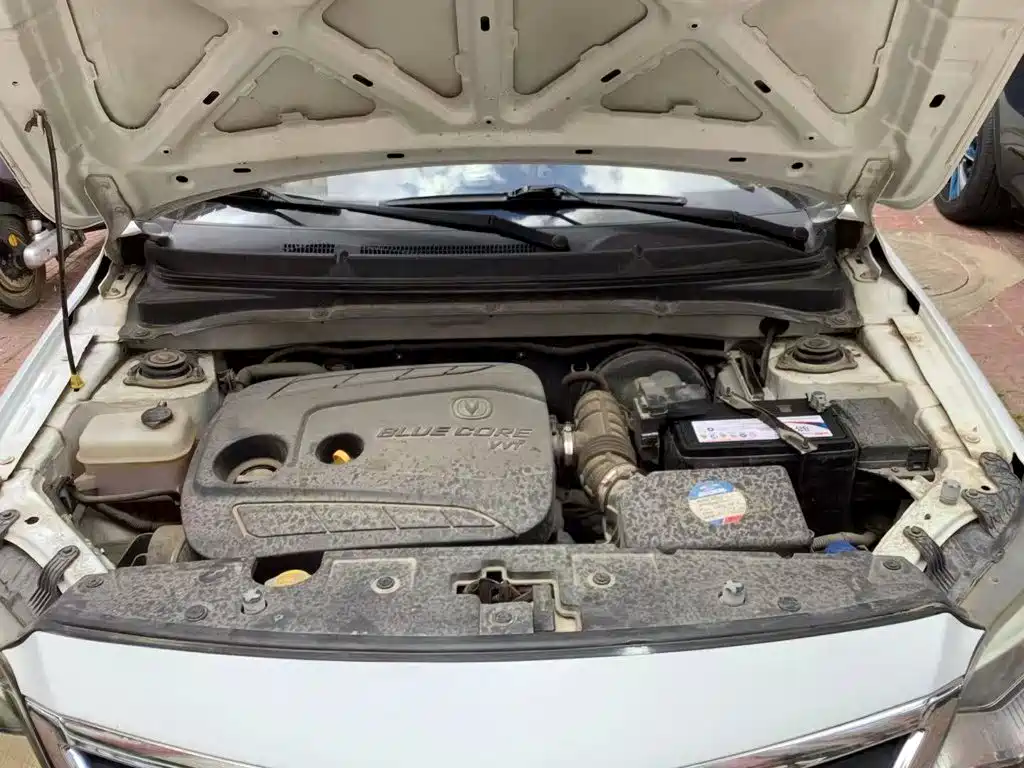 Changan Yuexiang V3 2015 2015 1.4L Manual Perfect (China V)