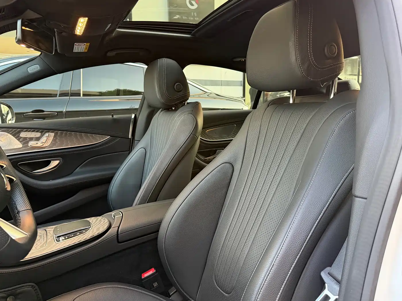 Mercedes-Benz CLS 2023 Facelift CLS 300 Luxury фото 15