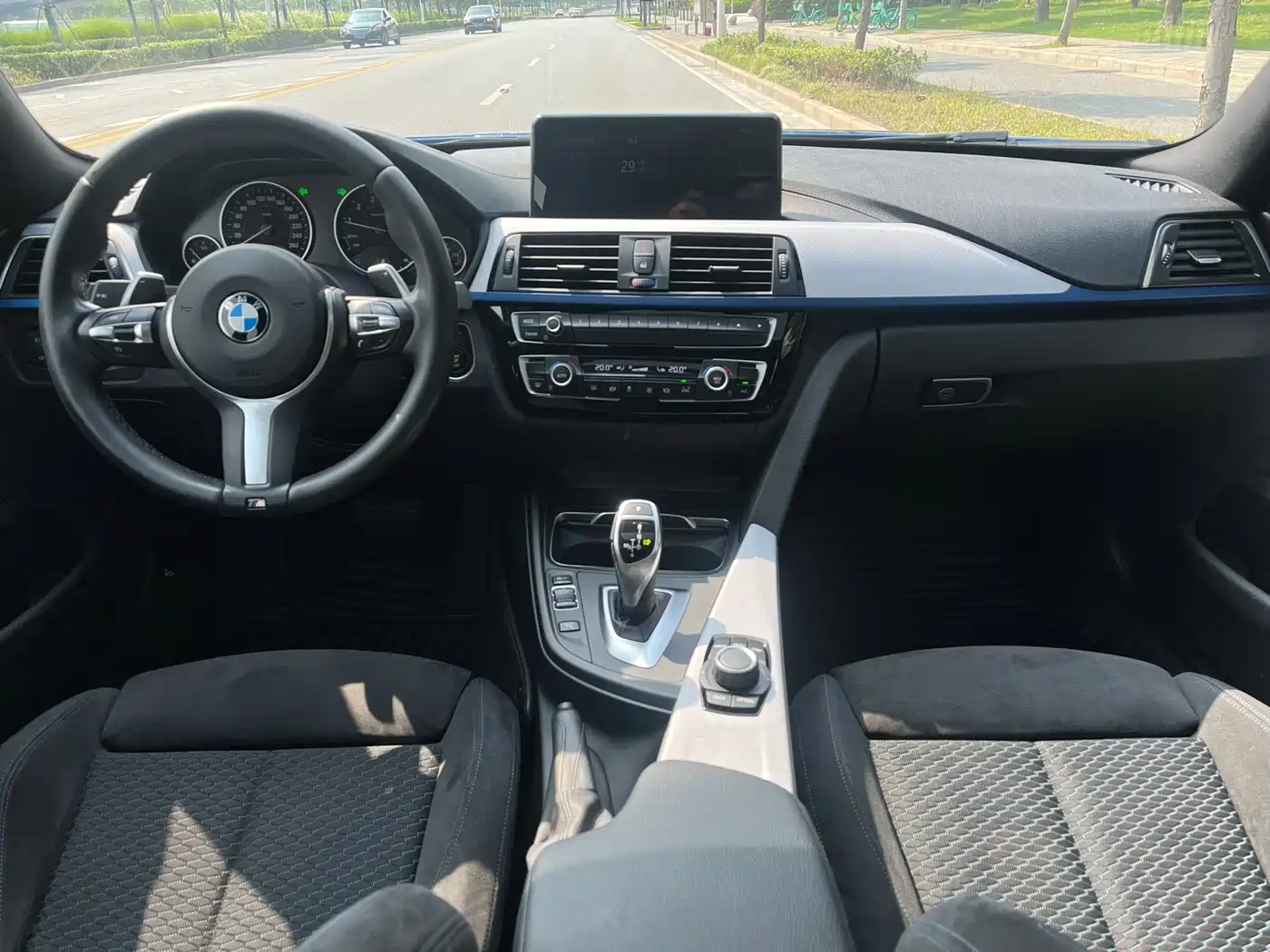 BMW 4 Series 2017 425i Gran Coupe Leading M Sport Package фото 16
