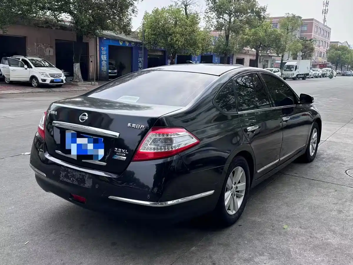 Фото 7 - Nissan Teana