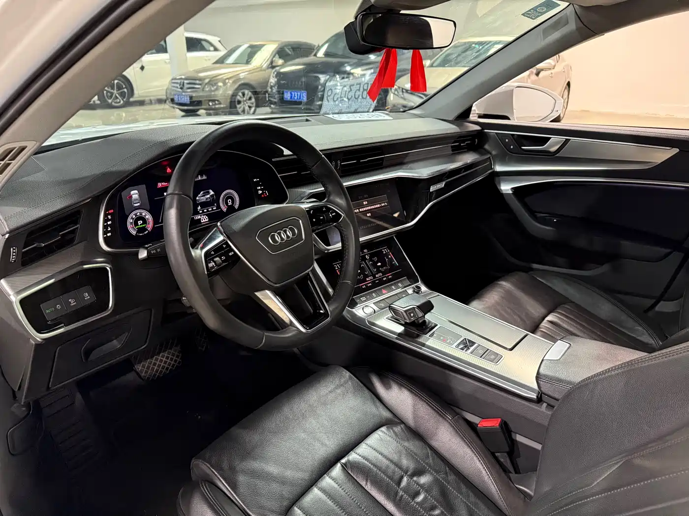 Audi A6L 2019 45 TFSI quattro Premium Elegance фото 6