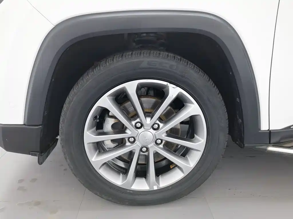 Jeep Commander 2019 2018 2.0T 4WD Ultimate Version China V