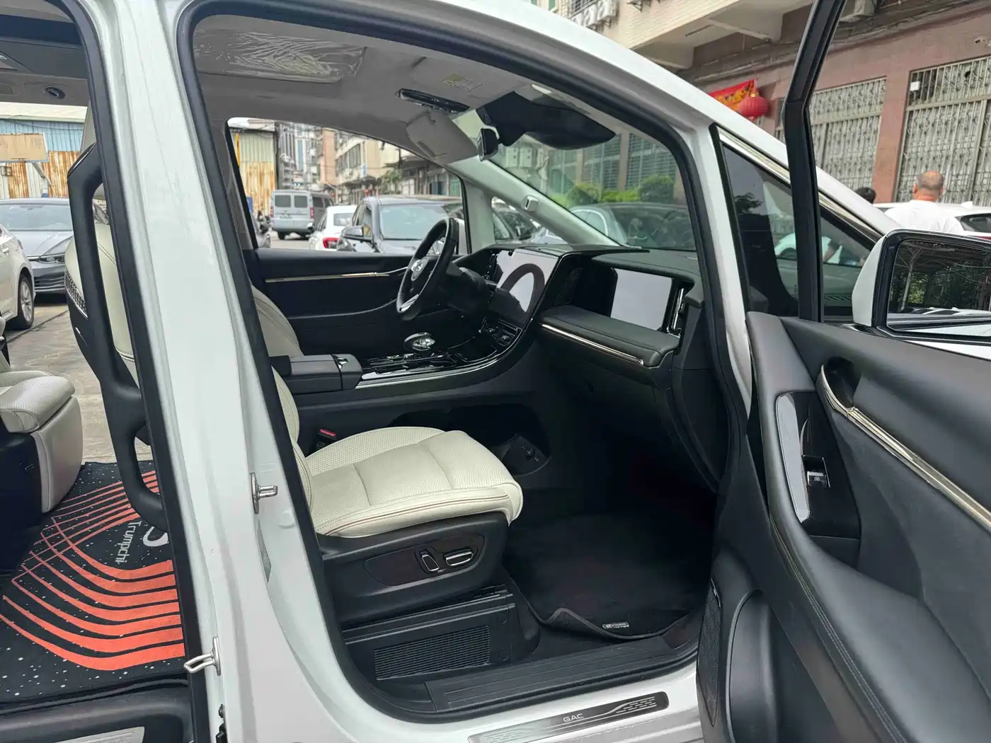 GAC Trumpchi Trumpchi E9 2023 E9 MAX фото 11