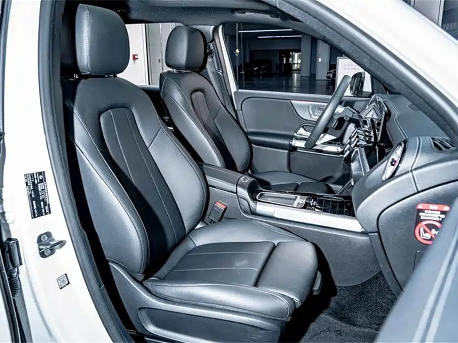 Mercedes-Benz GLB 2024 Facelift GLB 220 Style фото 20