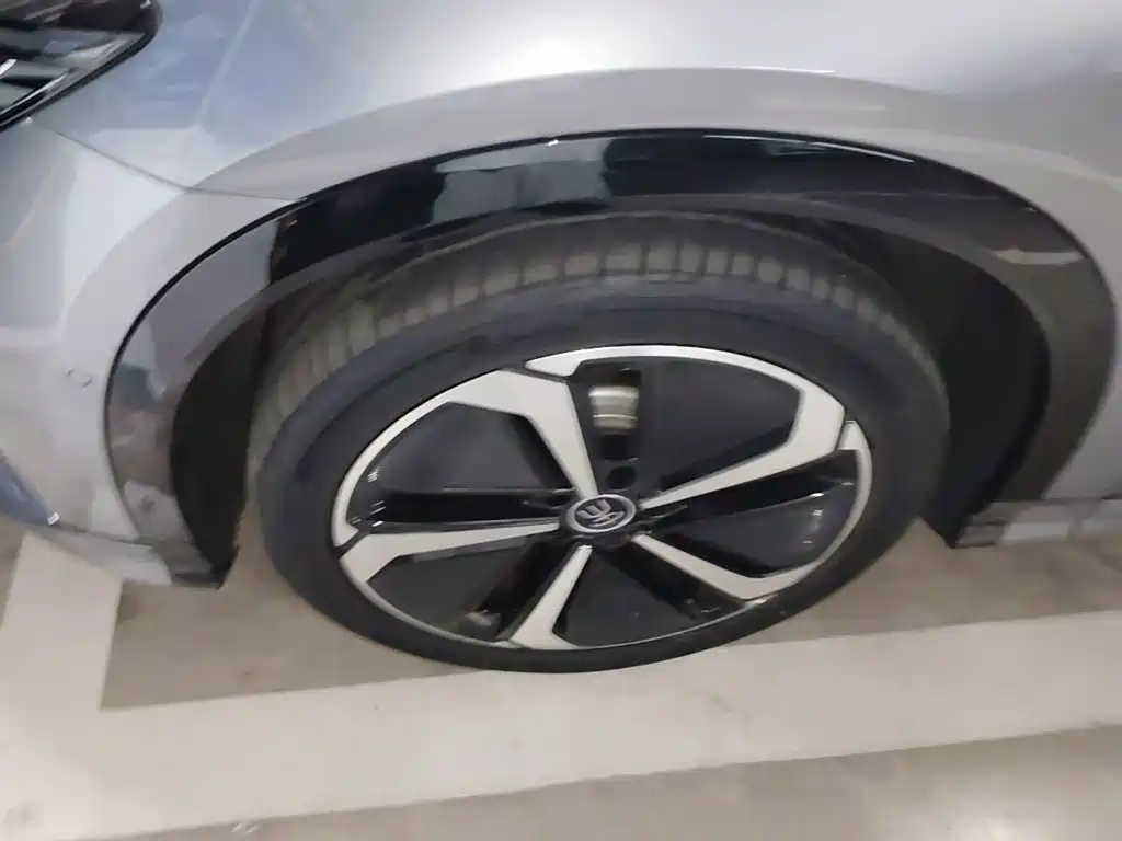 BYD Song L EV 2025 2024 Model 662km Excellence