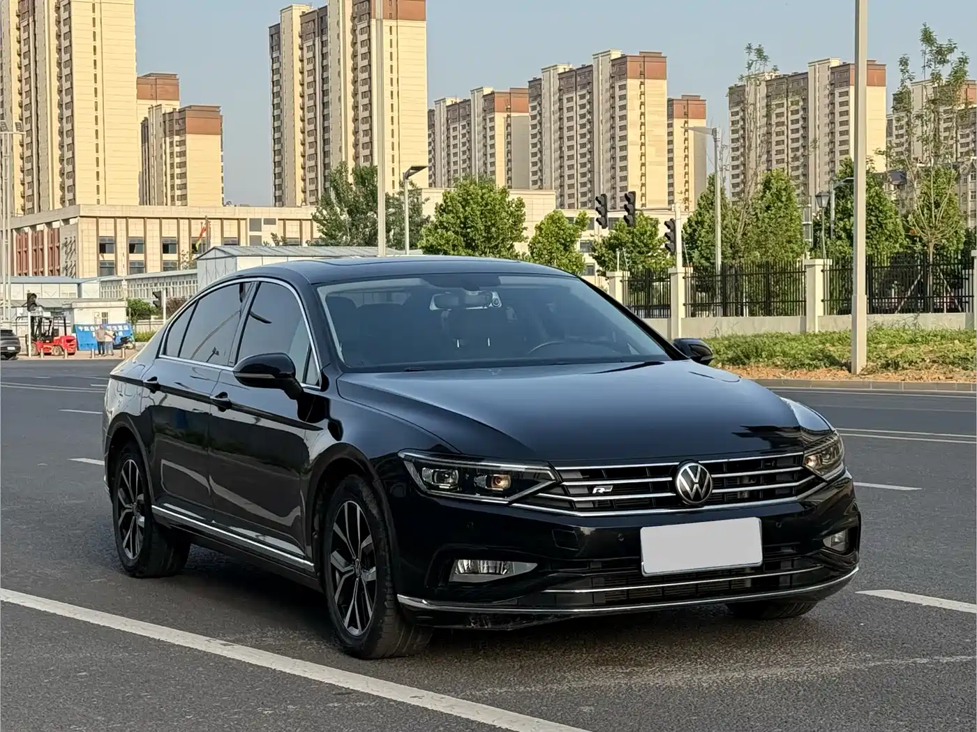 Volkswagen Magotan 2020 330TSI DSG Leading фото 3