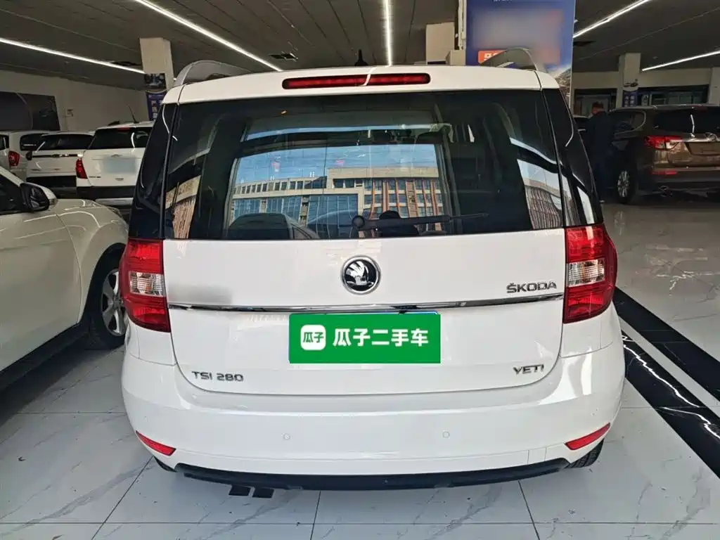Škoda Yeti 2016 1.4TSI DSG Pioneer Edition фото 22