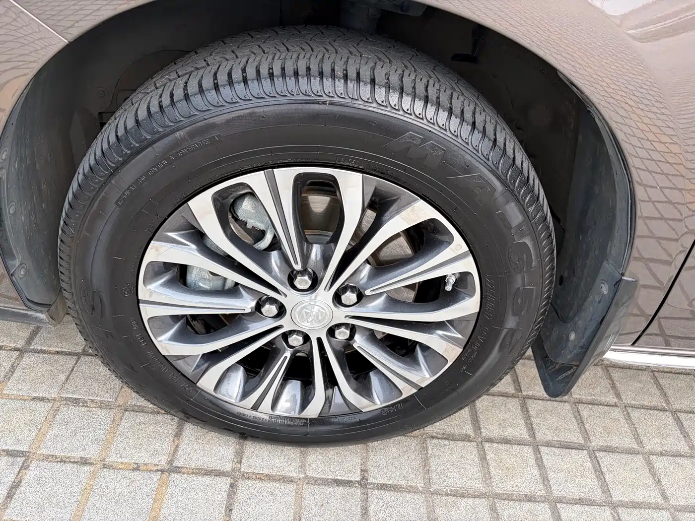 BUICK GL8