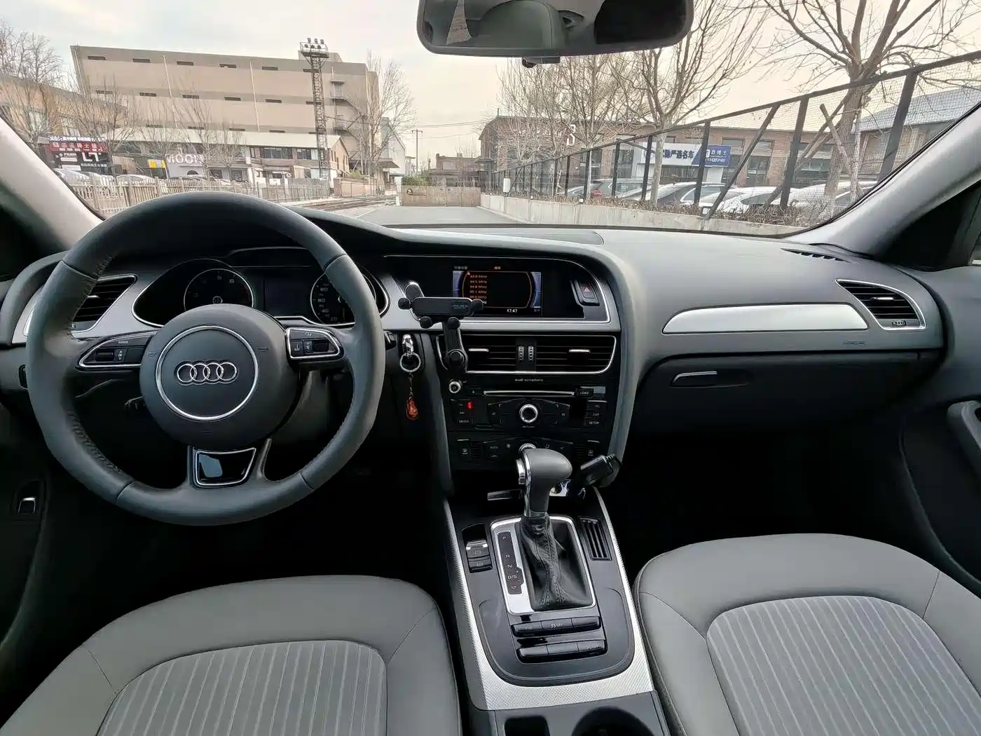 Audi A4L 2013 35 TFSI Automatic Standard фото 15