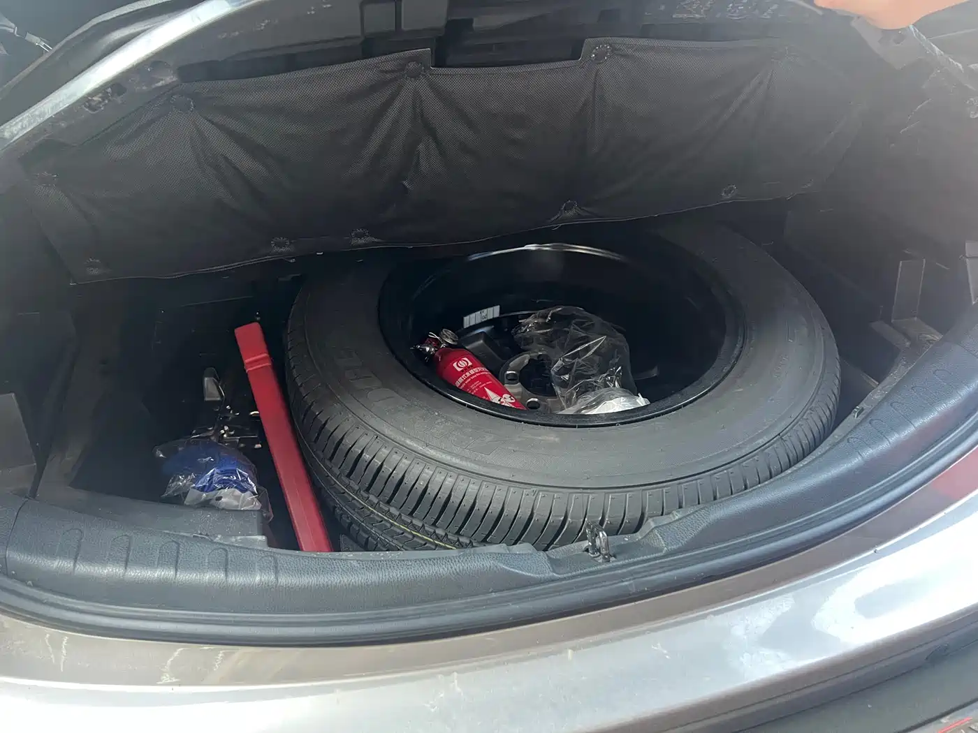 Toyota RAV4 Rongfang 2019 2.0L CVT 2WD Pioneer Edition China VI фото 10