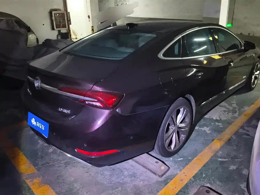 Buick LaCrosse 2022 Avenir First Edition фото 3