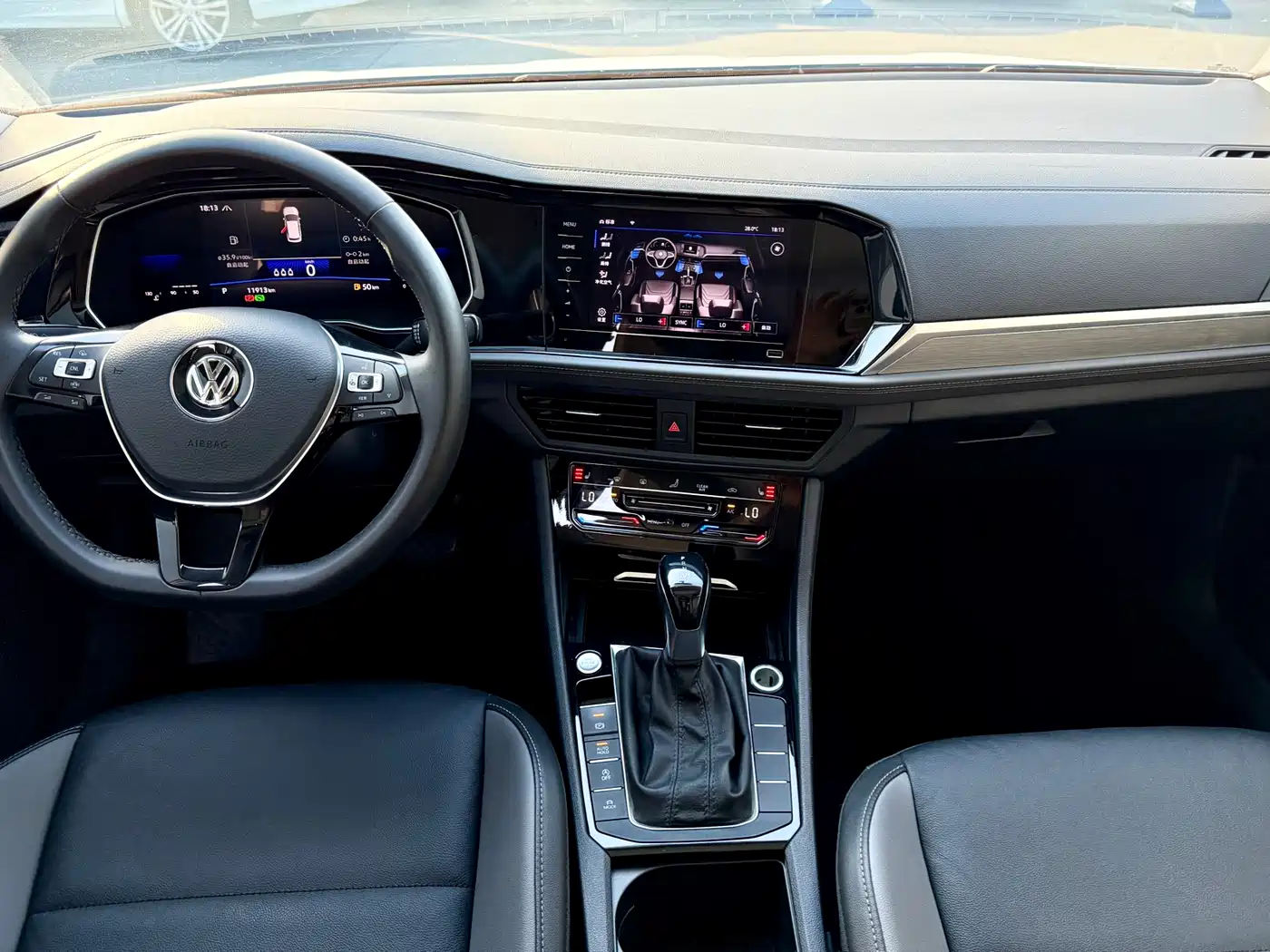 Volkswagen Sagitar 2021 280TSI DSG Surpassing Edition фото 6