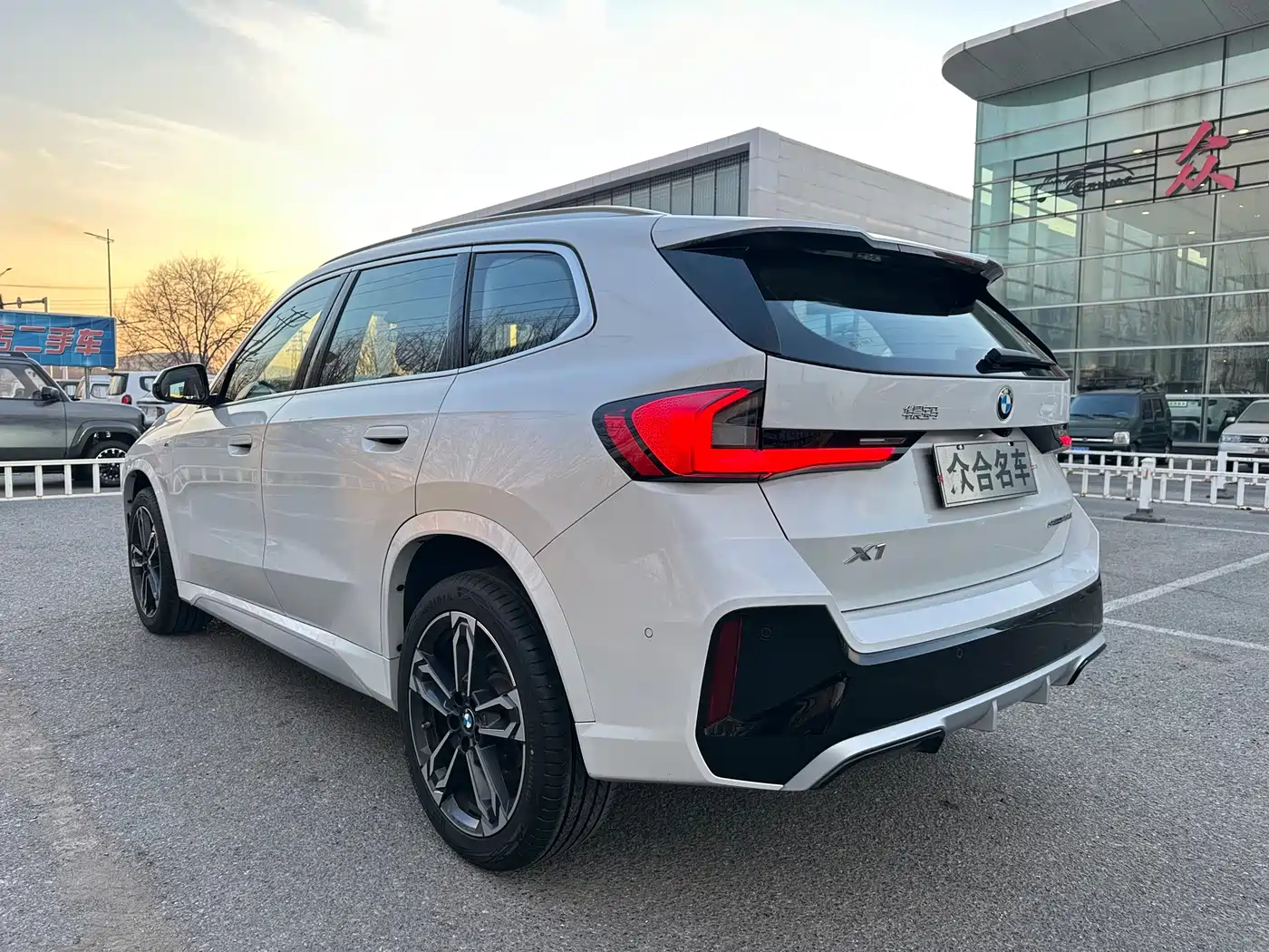 BMW X1 2023 sDrive25Li M Sport Package фото 5