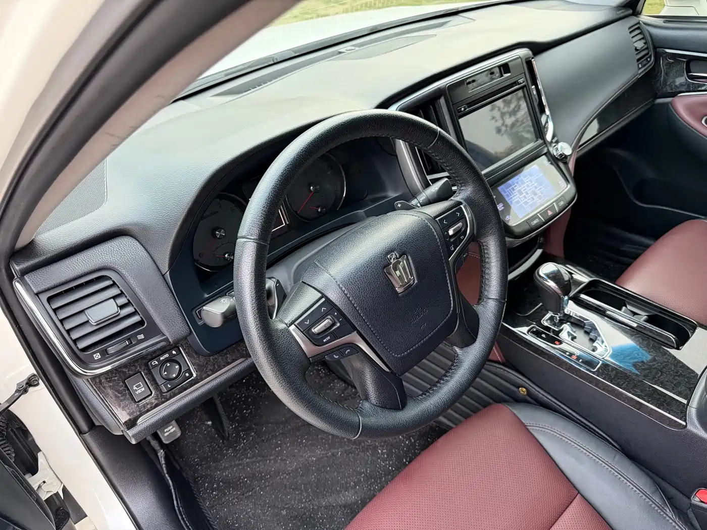 Toyota Crown 2018 2.0T Sport Edition фото 10