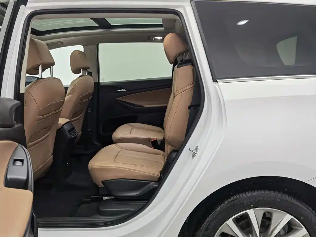 Buick GL6 2023 2021 323T Mild Hybrid Connected Luxury