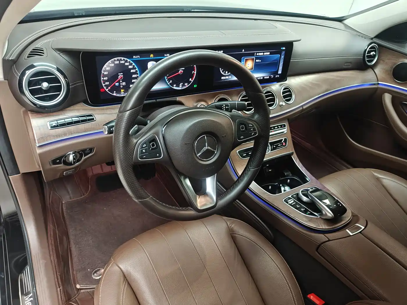 Mercedes-Benz E-Class 2017 Model E 320 L 4MATIC фото 13